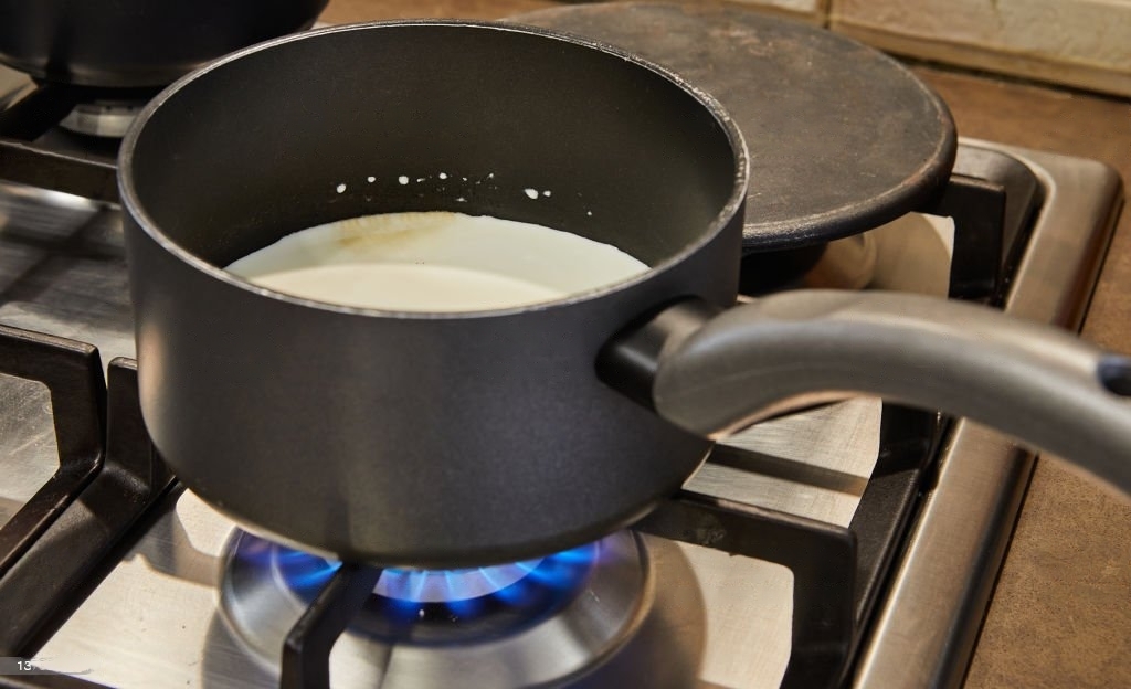 best pan for boiling milk